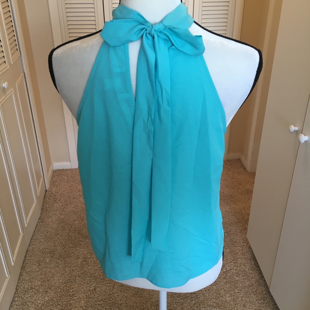🎉 Cute Halter top from Bisou Bisou 🦋 - Picture 4 of 8